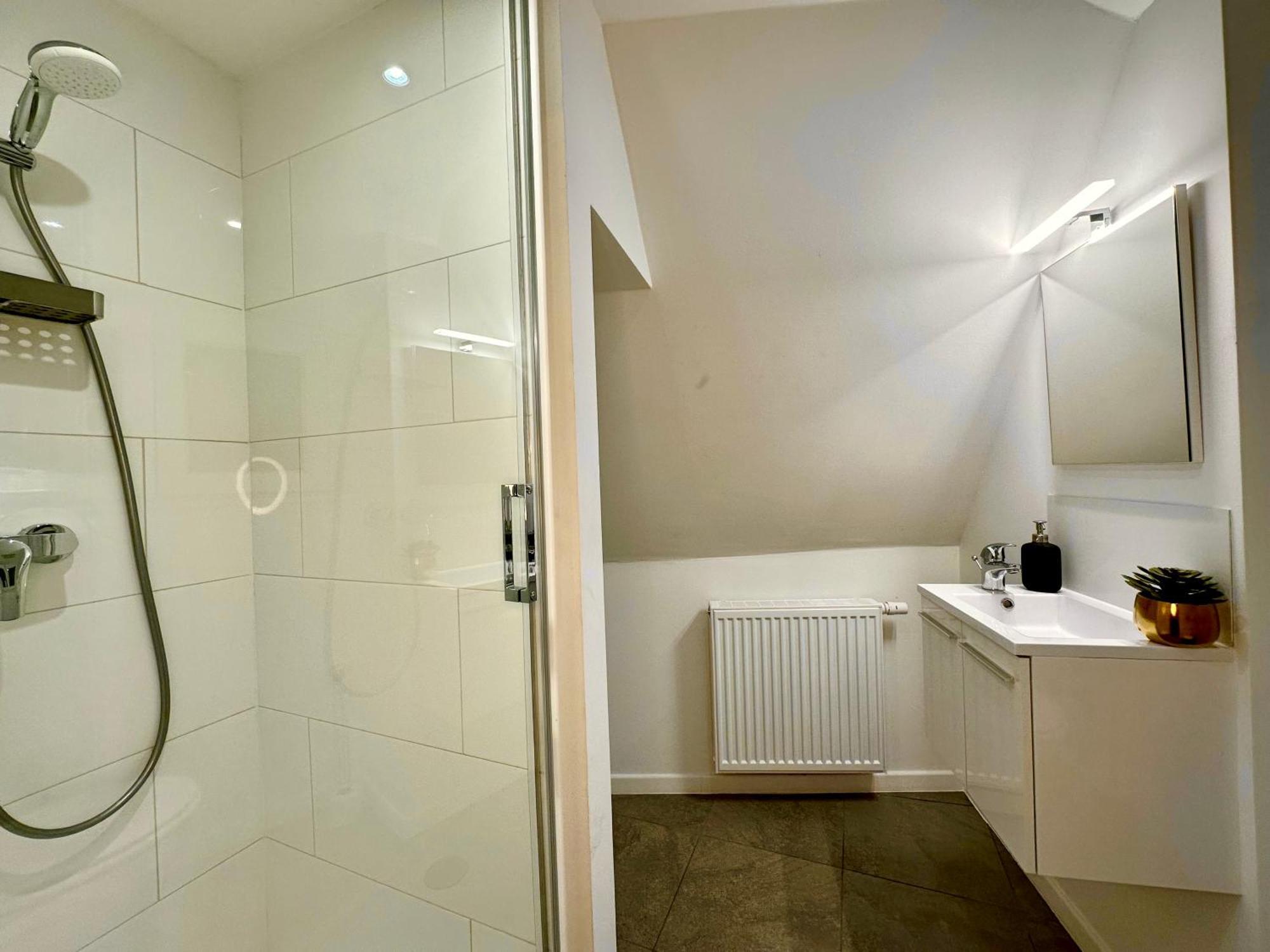 Luxury Suites Mons By Rikas Hotels المظهر الخارجي الصورة